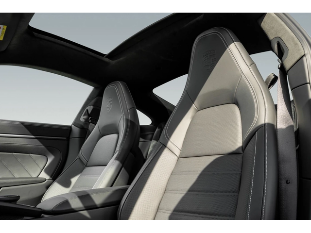 Porsche 911 992.2 GTS - автомобили, коли, обяви за нови и употребявани 4