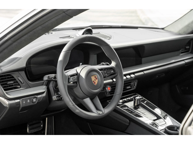 Porsche 911 992.2 GTS - автомобили, коли, обяви за нови и употребявани 5