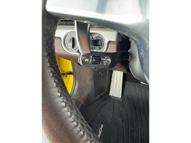 Porsche 911 Turbo S - автомобили, коли, обяви за нови и употребявани 11