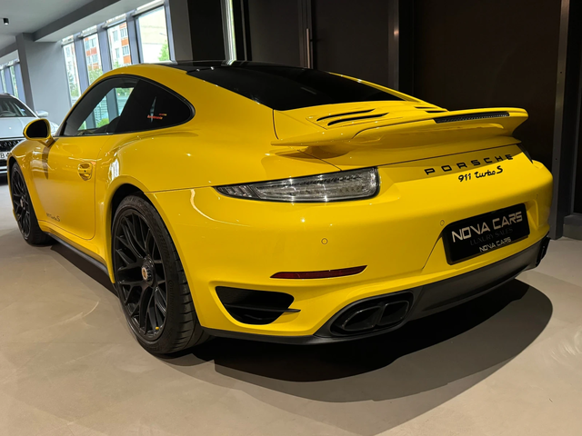 Porsche 911 Turbo S - автомобили, коли, обяви за нови и употребявани 2