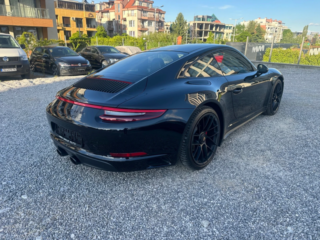 Porsche 911 911 Garrera 4 GTS - автомобили, коли, обяви за нови и употребявани 4