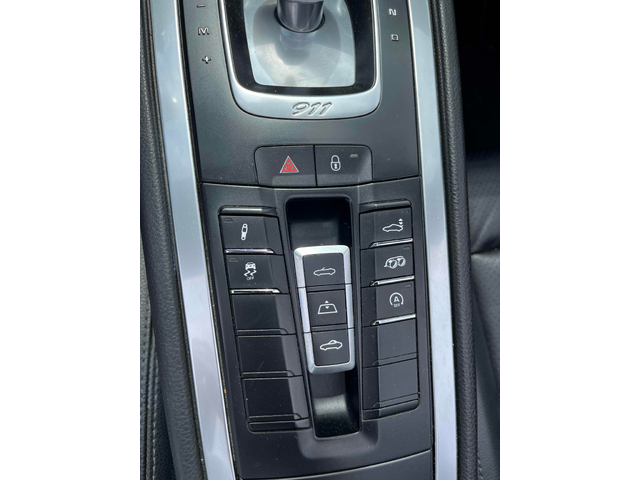 Porsche 911 3.0L 6cyl RWD - автомобили, коли, обяви за нови и употребявани 13