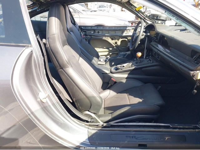 Porsche 911 3.0L H-6 DI, DOHC, VVT, TURBO, 388HP Rear Wheel Drive - автомобили, коли, обяви за нови и употребявани 4