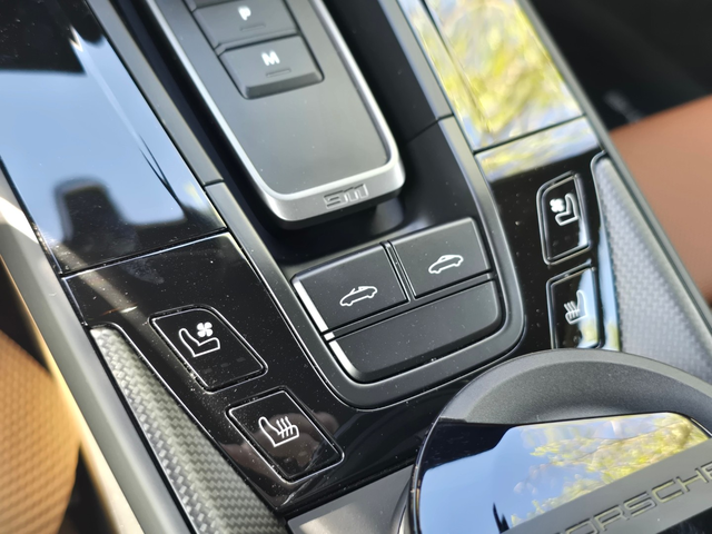 Porsche 911 3.6L 6cyl AWD - автомобили, коли, обяви за нови и употребявани 11