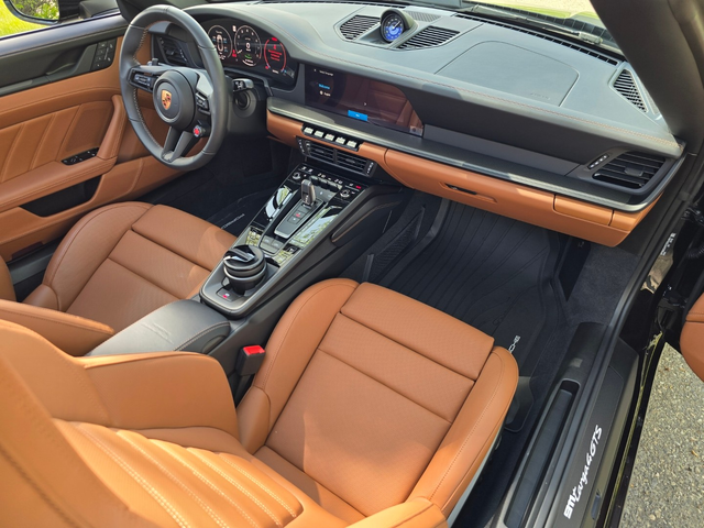 Porsche 911 3.6L 6cyl AWD - автомобили, коли, обяви за нови и употребявани 15