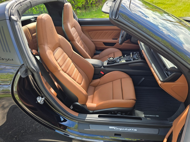 Porsche 911 3.6L 6cyl AWD - автомобили, коли, обяви за нови и употребявани 16