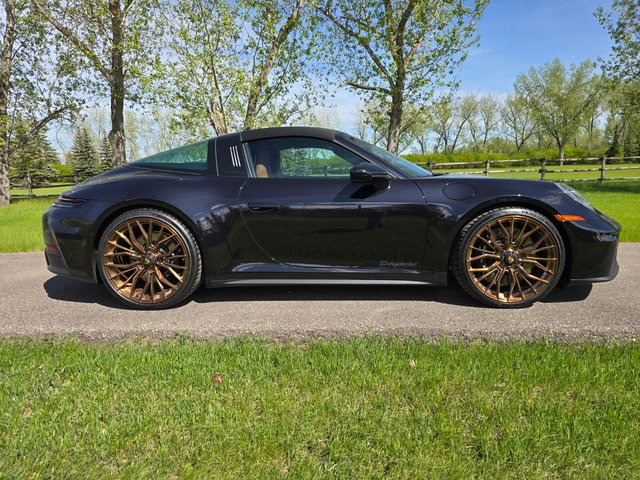 Porsche 911 3.6L 6cyl AWD - автомобили, коли, обяви за нови и употребявани 2
