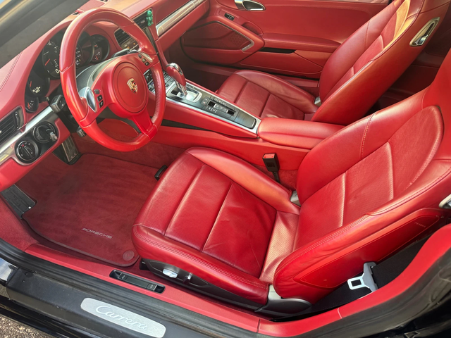 Porsche 911 Carrera - автомобили, коли, обяви за нови и употребявани 6