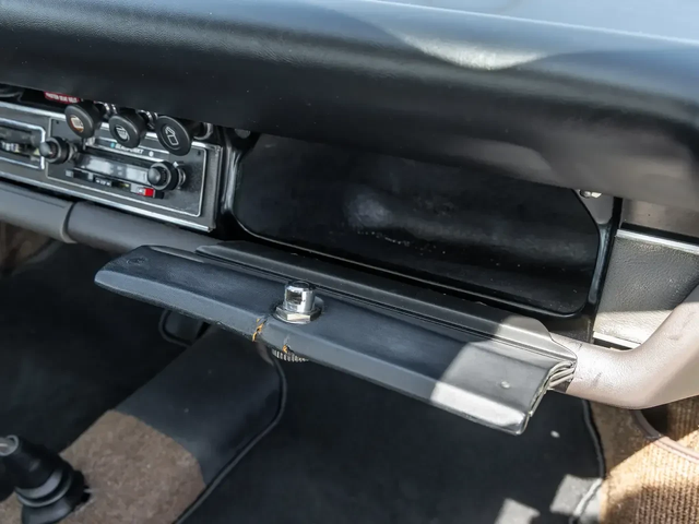 Porsche 911 T 2.4 Coupe (F-Model) С РЕГИСТРАЦИЯ & АВТО КРЕДИТ - автомобили, коли, обяви за нови и употребявани 11