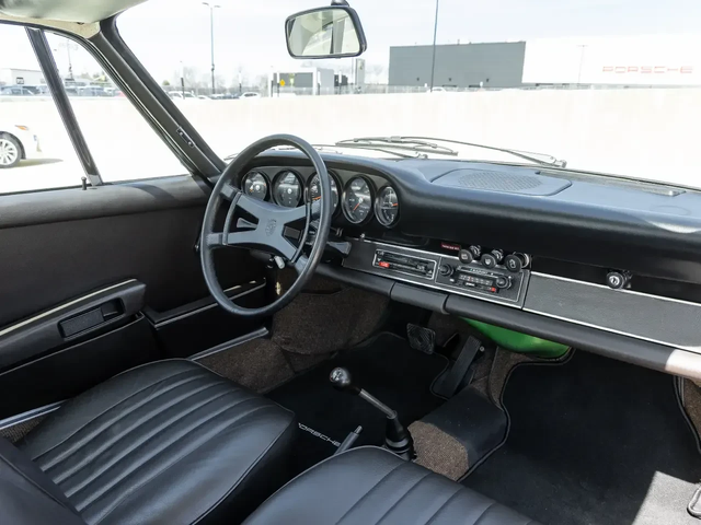 Porsche 911 T 2.4 Coupe (F-Model) С РЕГИСТРАЦИЯ & АВТО КРЕДИТ - автомобили, коли, обяви за нови и употребявани 8