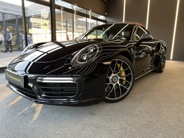 Porsche 911 Turbo S CABRIO* FULL* CERAMIC* ЛИЗИНГ - автомобили, коли, обяви за нови и употребявани 0