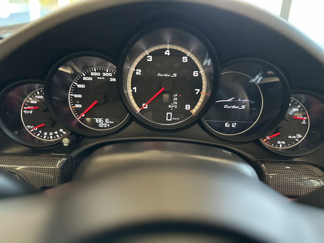 Porsche 911 Turbo S CABRIO* FULL* CERAMIC* ЛИЗИНГ - автомобили, коли, обяви за нови и употребявани 10