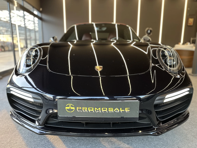 Porsche 911 Turbo S CABRIO* FULL* CERAMIC* ЛИЗИНГ - автомобили, коли, обяви за нови и употребявани 1