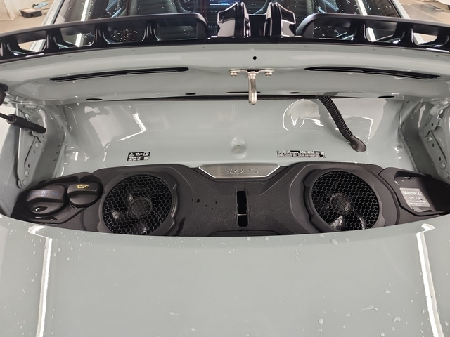 Porsche 911 3L 6cyl AWD - автомобили, коли, обяви за нови и употребявани 15