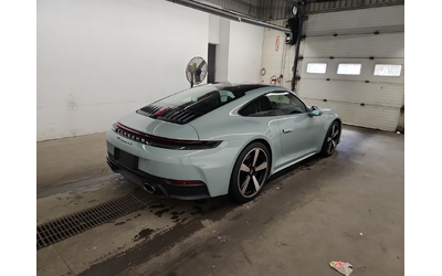 porsche-911-3l-6cyl-awd - 2