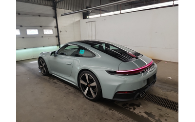 porsche-911-3l-6cyl-awd - 3