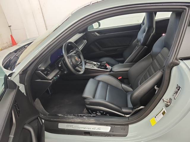 Porsche 911 3L 6cyl AWD - автомобили, коли, обяви за нови и употребявани 4