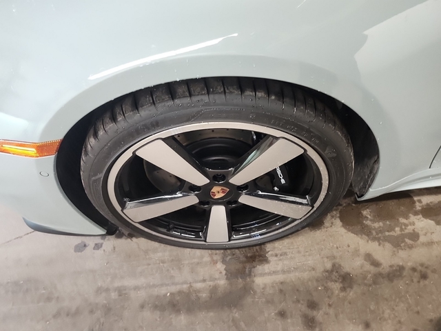 Porsche 911 3L 6cyl AWD - автомобили, коли, обяви за нови и употребявани 5