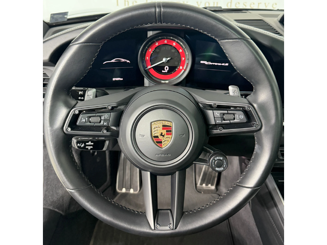 Porsche 911 Carrera 4S* Carbon* Ventilation* Bose* Chrono* Pan - автомобили, коли, обяви за нови и употребявани 11