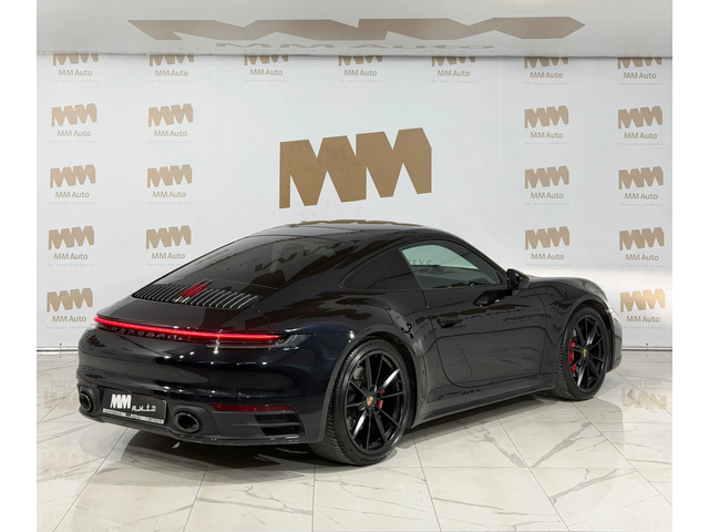 Porsche 911 Carrera 4S* Carbon* Ventilation* Bose* Chrono* Pan - автомобили, коли, обяви за нови и употребявани 2