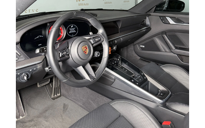 Porsche 911 Carrera 4S* Carbon* Ventilation* Bose* Chrono* Pan - автомобили, коли, обяви за нови и употребявани 6
