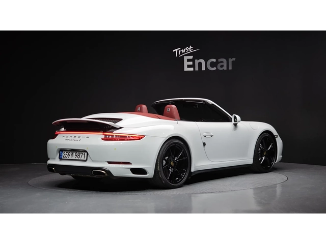 Porsche 911 Cabriolet 991 - автомобили, коли, обяви за нови и употребявани 1