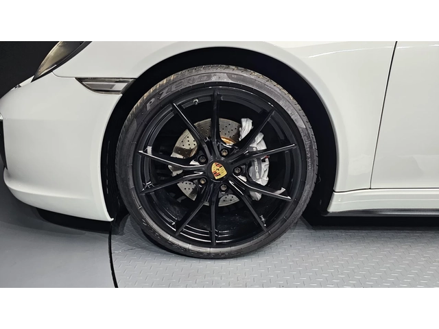 Porsche 911 Cabriolet 991 - автомобили, коли, обяви за нови и употребявани 6