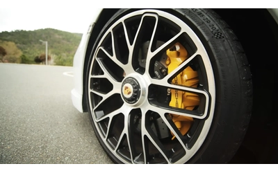Porsche 911 TURBO S * CARBON CERAMIC - автомобили, коли, обяви за нови и употребявани 10