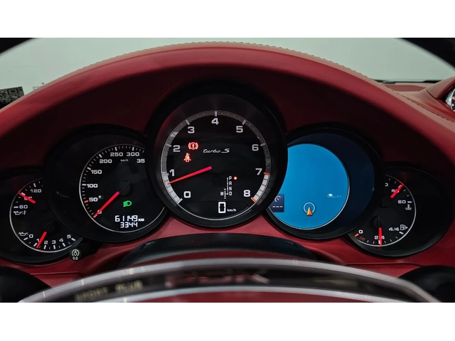 Porsche 911 TURBO S * CARBON CERAMIC - автомобили, коли, обяви за нови и употребявани 11