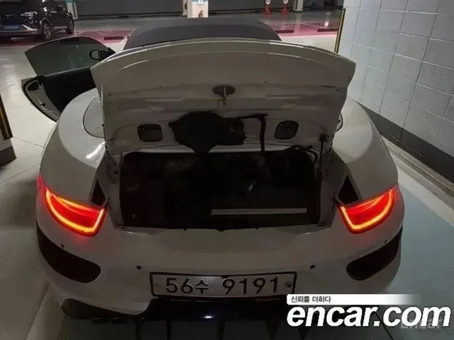Porsche 911 Кабрио* Подгрев* Камера* Лизинг - автомобили, коли, обяви за нови и употребявани 13