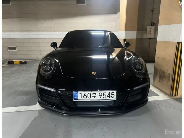 Porsche 911 CARRERA GTS - автомобили, коли, обяви за нови и употребявани 2