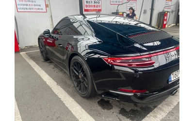 porsche-911 - 1