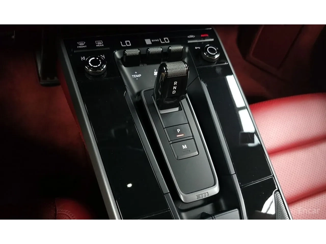 Porsche 911 Carrera MANUFAKTUR | ПАНОРАМА | СПОРТНА ГЕНЕРАЦИЯ - автомобили, коли, обяви за нови и употребявани 15