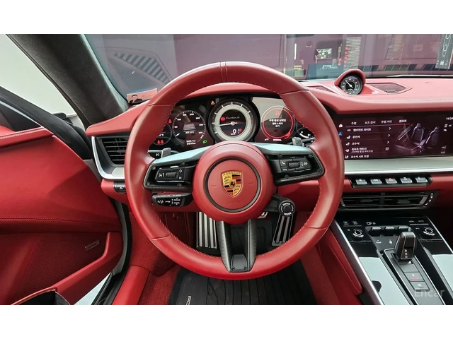 Porsche 911 Turbo S | ПАНОРАМА | ОБДУХ | 360 КАМЕРИ - автомобили, коли, обяви за нови и употребявани 9