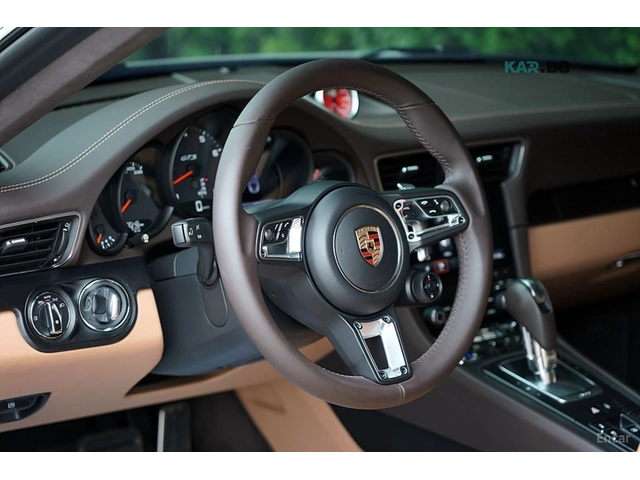 Porsche 911 CARRERA 4 GTS 991.2 - автомобили, коли, обяви за нови и употребявани 6