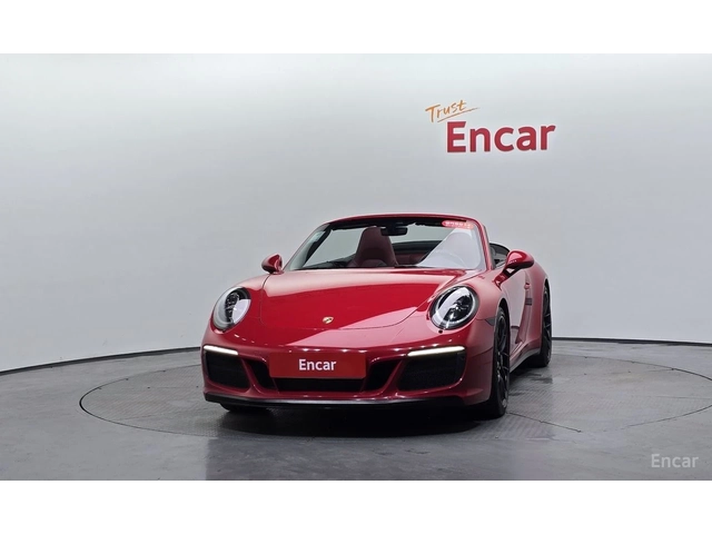 Porsche 911 CARRERA 4* GTS* F1 ВОЛАН* ОБДУХ* БЕЗ ИНЦИДЕНТИ - автомобили, коли, обяви за нови и употребявани 1