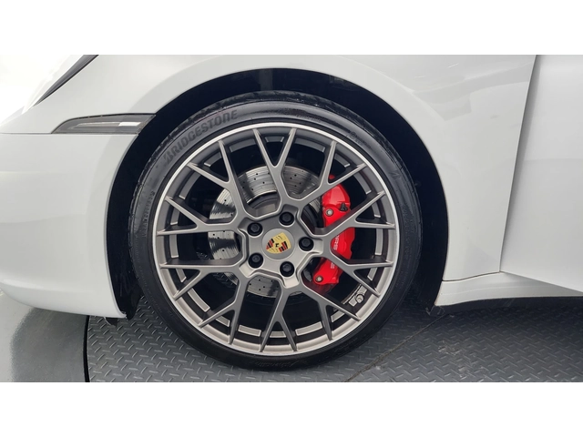 Porsche 911 Carrera 4S Cabriolet - автомобили, коли, обяви за нови и употребявани 4