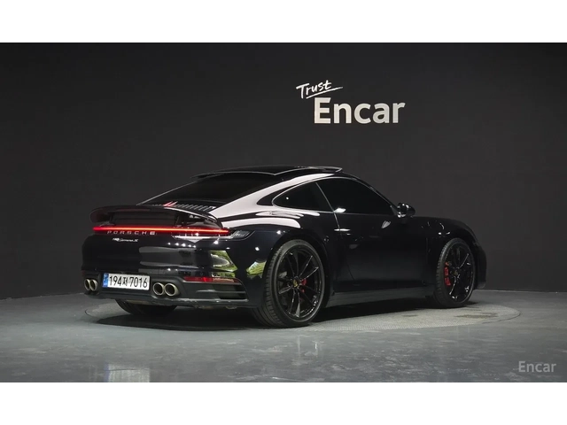 Porsche 911 Carrera S - автомобили, коли, обяви за нови и употребявани 1