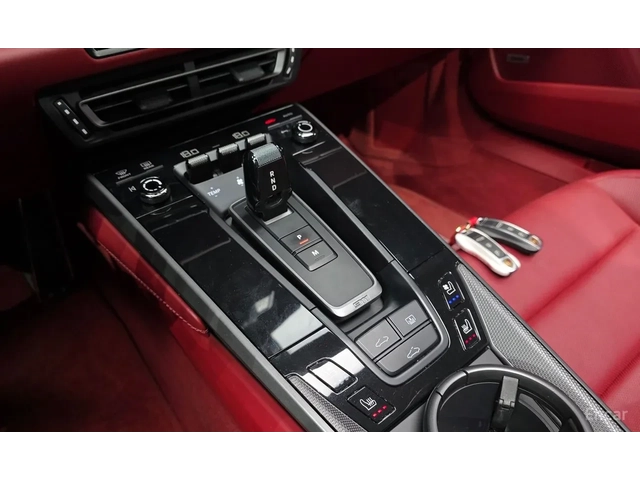 Porsche 911 Carrera S - автомобили, коли, обяви за нови и употребявани 5