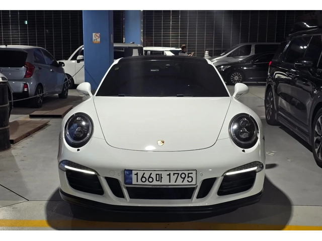 Porsche 911 CARRERA 4 GTS - автомобили, коли, обяви за нови и употребявани 2