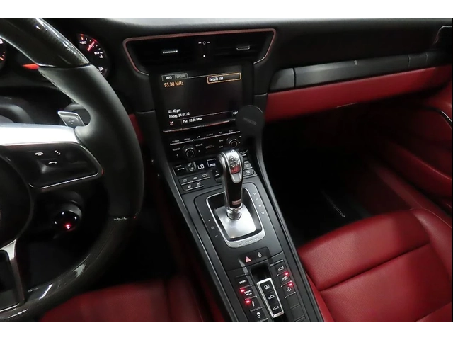 Porsche 911 CARRERA 4 GTS - автомобили, коли, обяви за нови и употребявани 7