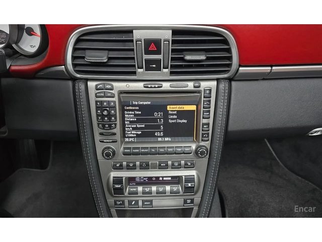 Porsche 911 Cabriolet Chrono Package | Bose - автомобили, коли, обяви за нови и употребявани 6