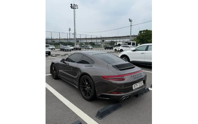 porsche-911 - 2