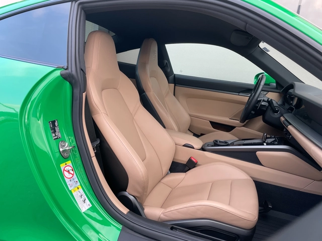 Porsche 911 Carrera 4 Гаранционен автомобил - автомобили, коли, обяви за нови и употребявани 12