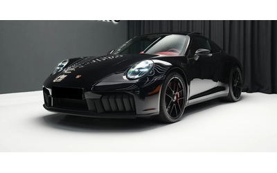 porsche-911-911-carrera-4-gts-3-6-t-hybrid - 0