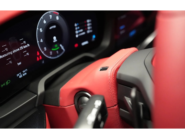 PORSCHE 911 911 Carrera 4 GTS 3.6 T-Hybrid - автомобили, коли, обяви за нови и употребявани 6