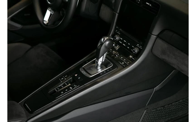 Porsche 991 911 Carrera GTS Sport - автомобили, коли, обяви за нови и употребявани 10