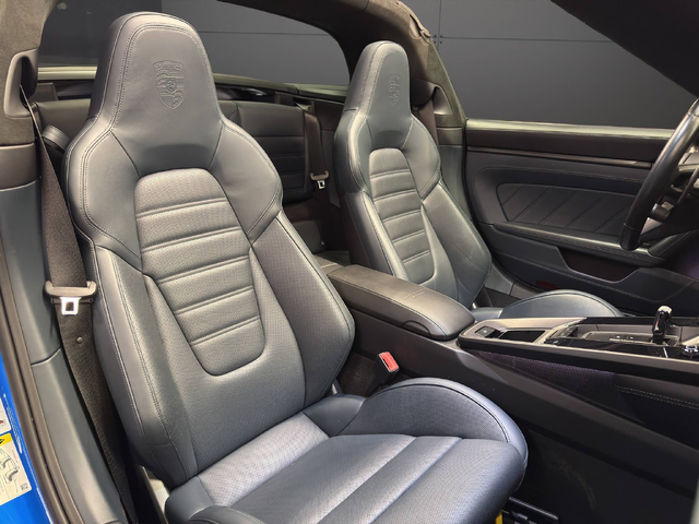 Porsche 992.1 Targa 4 GTS - автомобили, коли, обяви за нови и употребявани 15