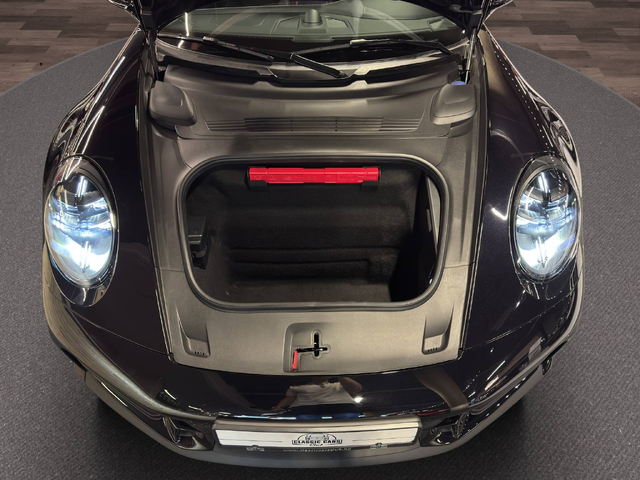 Porsche 992.2 - автомобили, коли, обяви за нови и употребявани 16