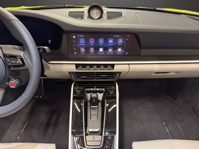 Porsche 992.2 Targa 4 GTS - автомобили, коли, обяви за нови и употребявани 12